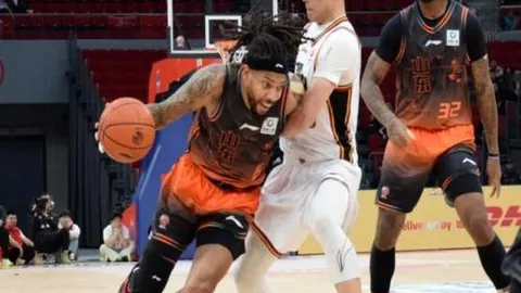 国足扬科维奇首战新西兰战平，首秀亮点分析